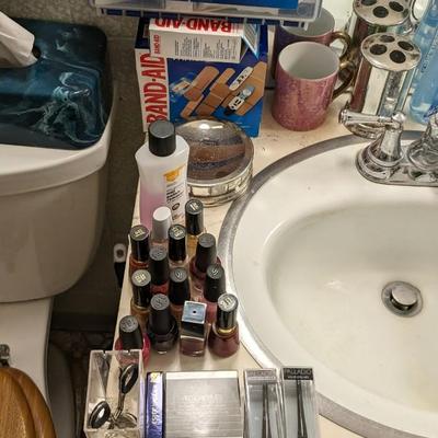 Contents of Bathroom