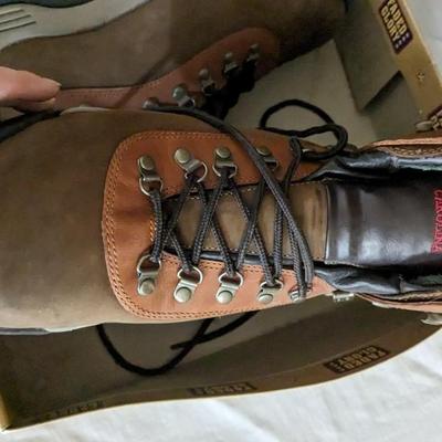 In Box Mens Boots