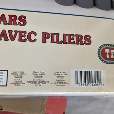 Lemax Village Express & Railroad Trestle w/ Pillars