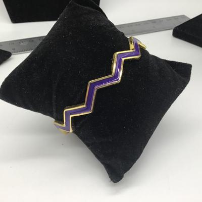 Dark purple zig zag faux gold bracelet