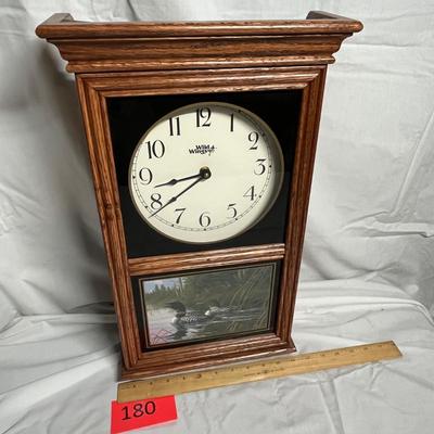 Hunter theme box clock