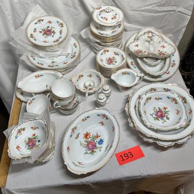 Noritake China Dresdlina pattern