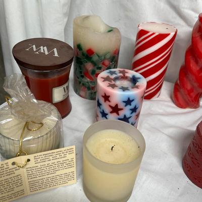 Onther lot of seasonal candles