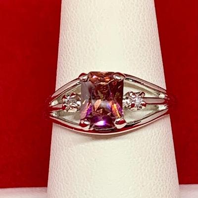 LOT:28: Sterling Silver with Pink Quartz Stone Size 8