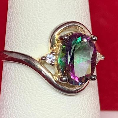 LOT:32: Sterling Silver Ring with Mystic Topaz Stone Size 7