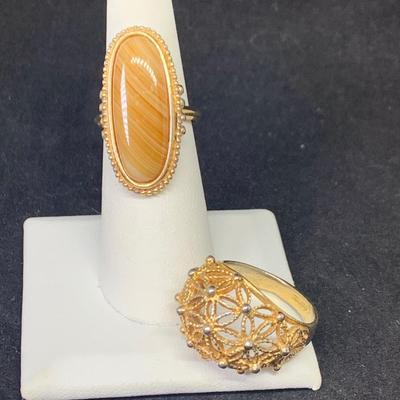 LOT 54: Collection of Fashion/Avon Rings