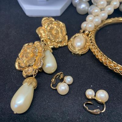 LOT:112: Large Selection of Faux Pearl Jewelry - Braclet, Necklaces, and Clip-on Earrings.