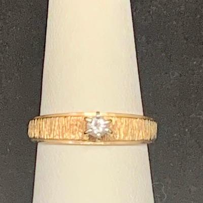 LOT 130: Vintage Real Diamond Rhapsody Ring Size 7.5 - 3.93g