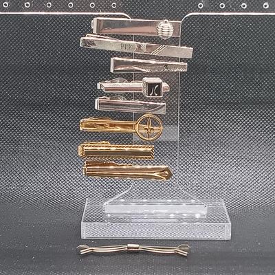 LOT 138: Large Collection of Vintage Tie Clips, Pins, Cuff Links & More