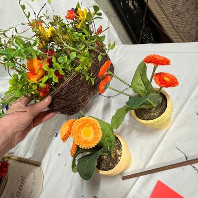 Small floral arrangements