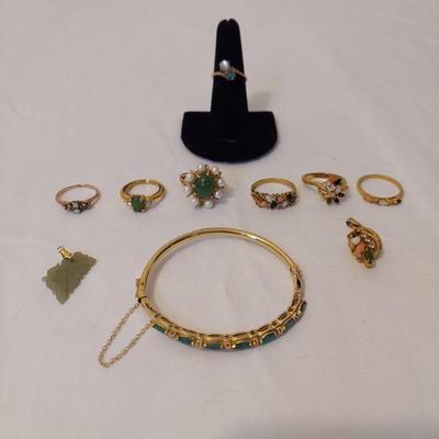 Gold and Jade Jewelry (P-BBL)