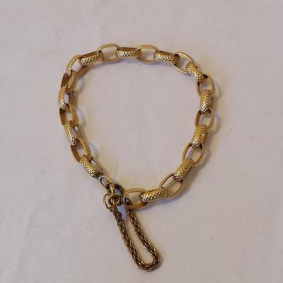 Gold and Stone Scarab Necklace and Bracelet (P-BBL)