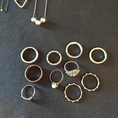 Silver Costume Jewelry (P-BBL)