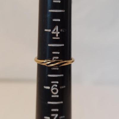 Gold Costume Jewelry (P-BBL)