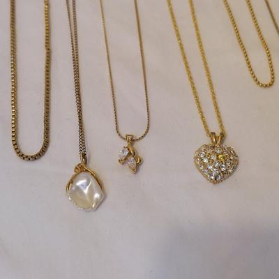 Gold Costume Jewelry (P-BBL)