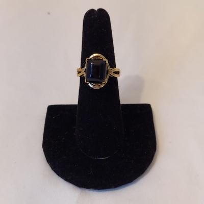 Gold Costume Jewelry (P-BBL)