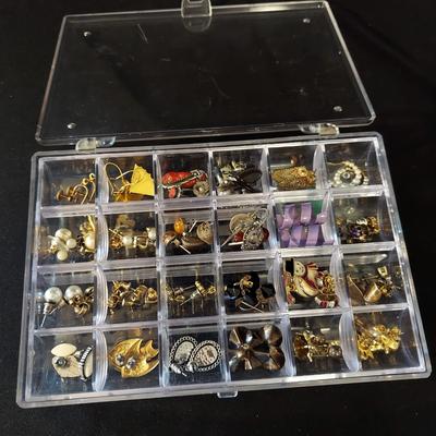 Post Back Earrings w/ Acrylic Storage Containers (P-BBL)