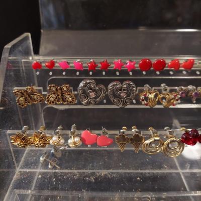 Post Back Earrings w/ Acrylic Storage Containers (P-BBL)