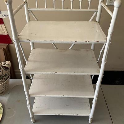 G282 Antique Painted Bamboo Shelf