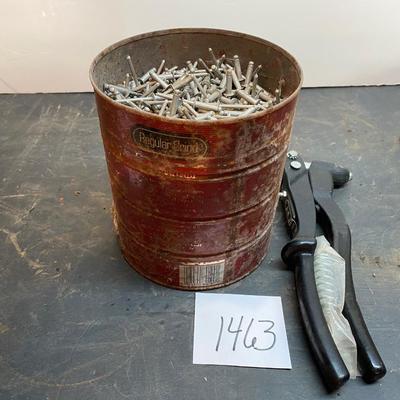 Rivet Lot