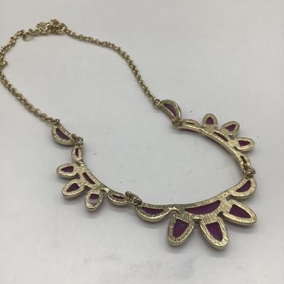 Lavender colored design necklace
