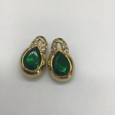 Vintage dark green with gold clip on Earrings