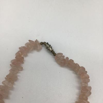 Light pink quartz necklace