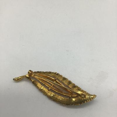 Gold leaf pin