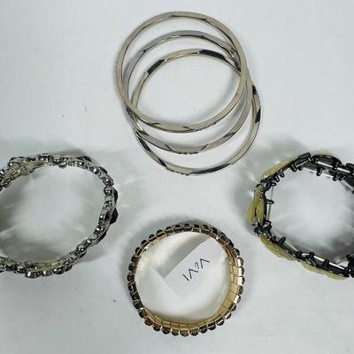 Costume Fashion Jewelry Lot - bracelets - 6 pcs