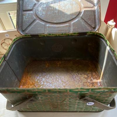 Vintage Green Tin Bread Box, Basket Design