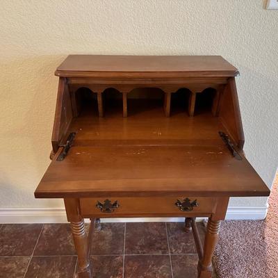 PETITE VINTAGE SECRETARY DESK