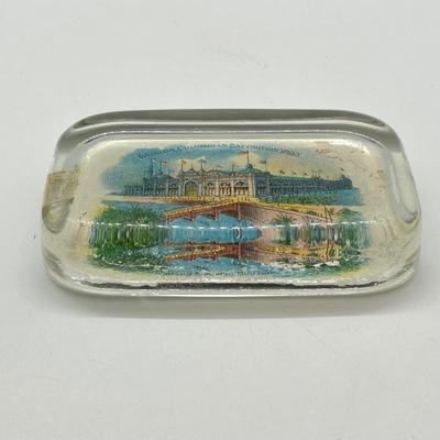 LOT 3K: Antique 1893 Chicago's World Fair Columbian Exposition Glass Paperweight - Mines & Mining Building