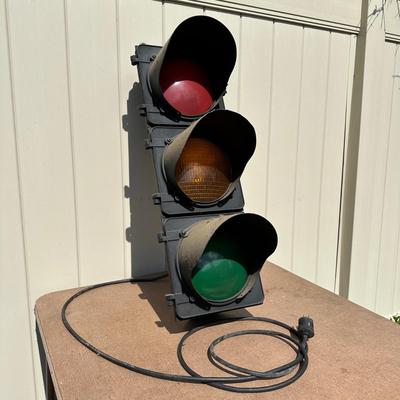 LOT 64P: Vintage Crouse Hinds Traffic Light Lamp