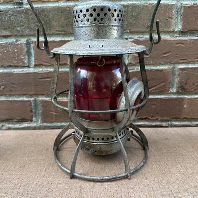 LOT 70P: Vintage Pennsylvania Railroad Red Glass Lanterns & Clear Glass Dietz Lantern