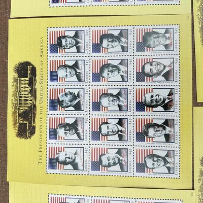 LOT 80B: Franklin Mint Presidential Pocket Knife Set w/ Original Case & Presidential Stamp Sheets