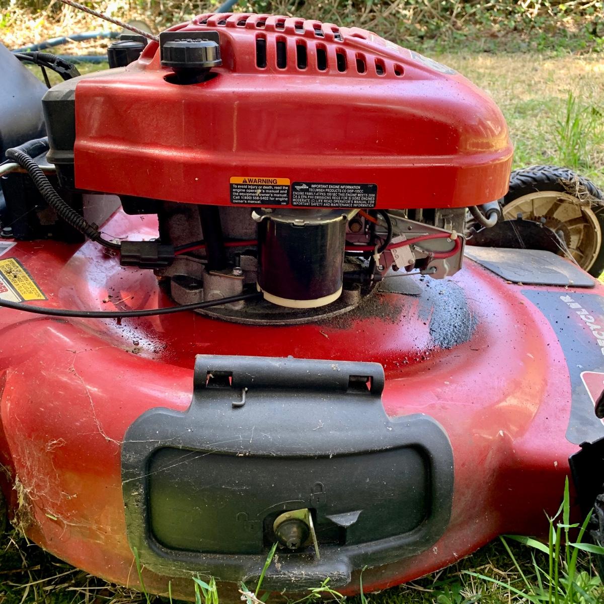 LOT 170 S Toro GTS 6.75 HP Lawn Mower