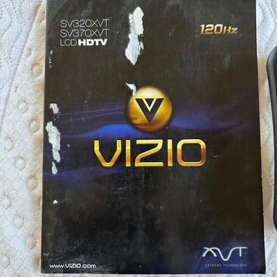 32â€ VIZIO LCD HDTV