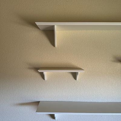 4 FLOATING WALL SHELVES