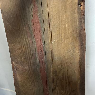 Miscellaneous Barn Wood Planks and Screen (G2-DZ)