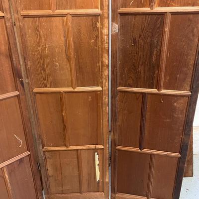 Miscellaneous Barn Wood Planks and Screen (G2-DZ)