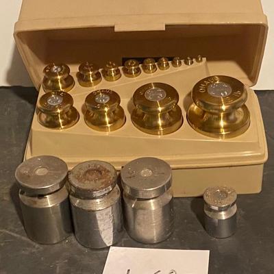 Oahus Brass Scale Weights and More