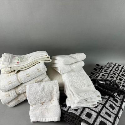 BB357 Black & White Check Towel Lot
