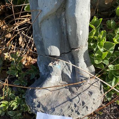 Broken Statue