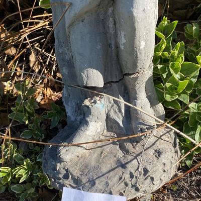 Broken Statue