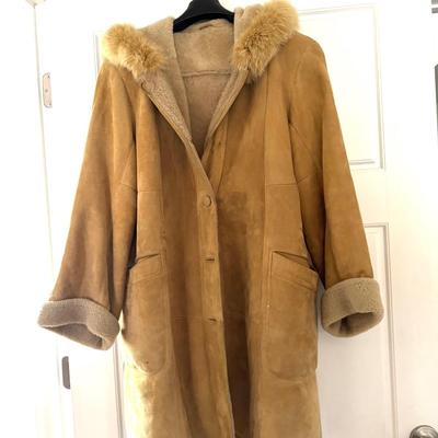 BB382 Ladies Suede and Fur 3/4 length Coat