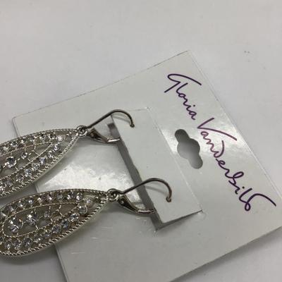 Gloria Vandersil earrings