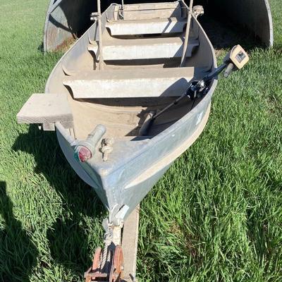 V Bottom Fishing Boat with Trolling Motor