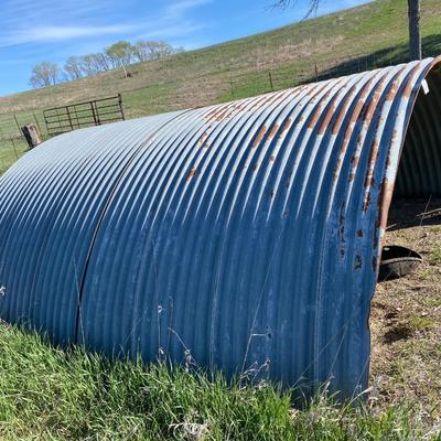 Small Loafing Barn on Skids