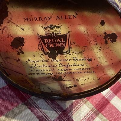 Lot of Assorted Vintage Tea Tins