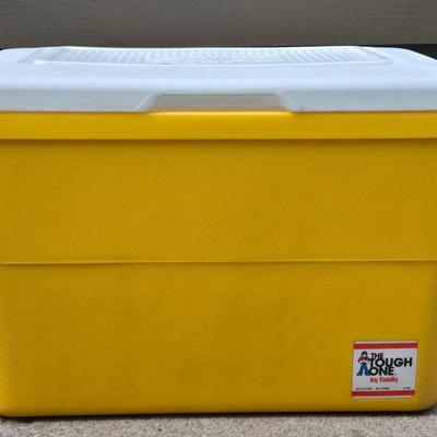 32 Quart Cooler